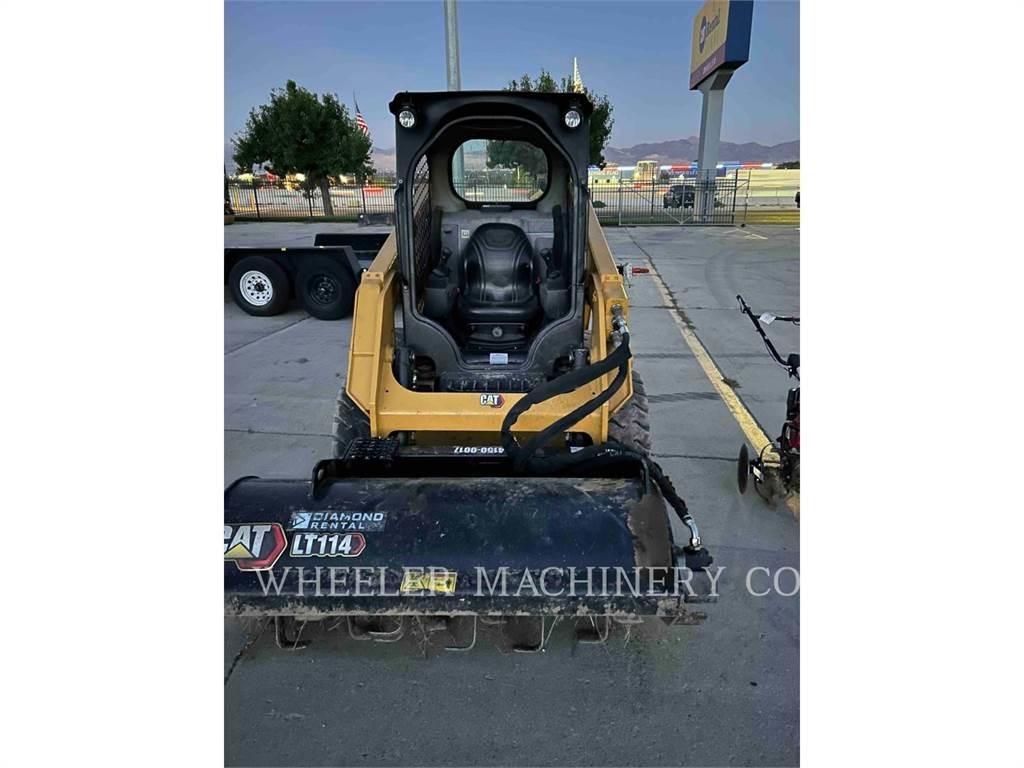 CAT 226D3 C1H2  스키드로더