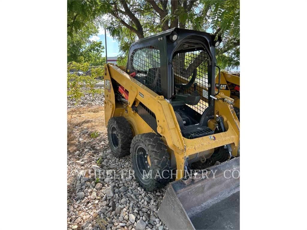 CAT 226D3 C1H2  스키드로더