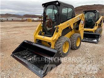 CAT 226D3 C3H2  스키드로더