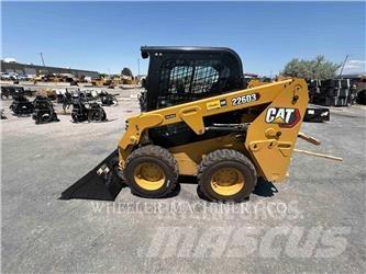 CAT 226D3 C3H2  스키드로더