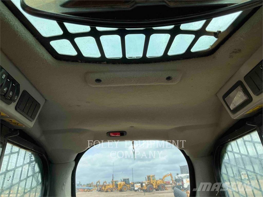 CAT 226D3STD1C  스키드로더