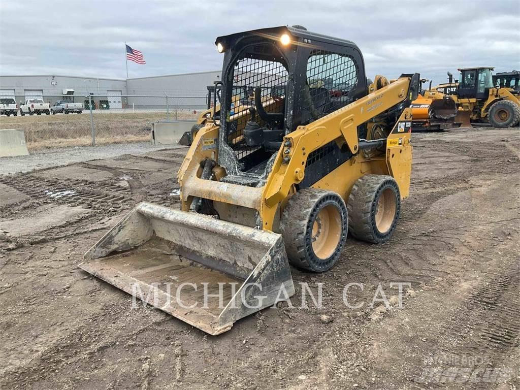 CAT 232D Q+  스키드로더