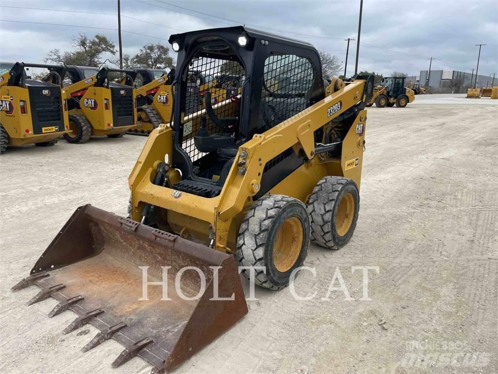 CAT 232D3  스키드로더
