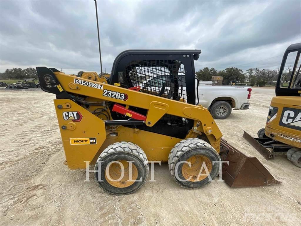 CAT 232D3  스키드로더