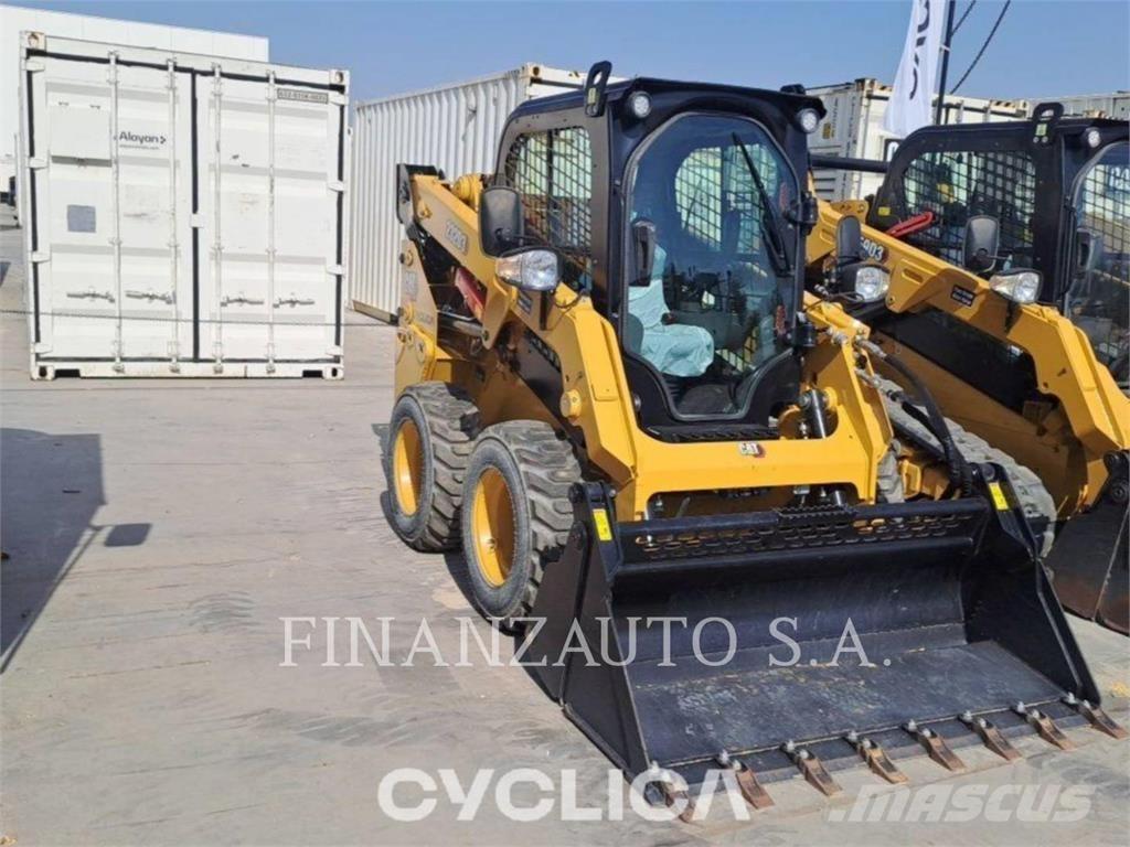 CAT 232D3  스키드로더