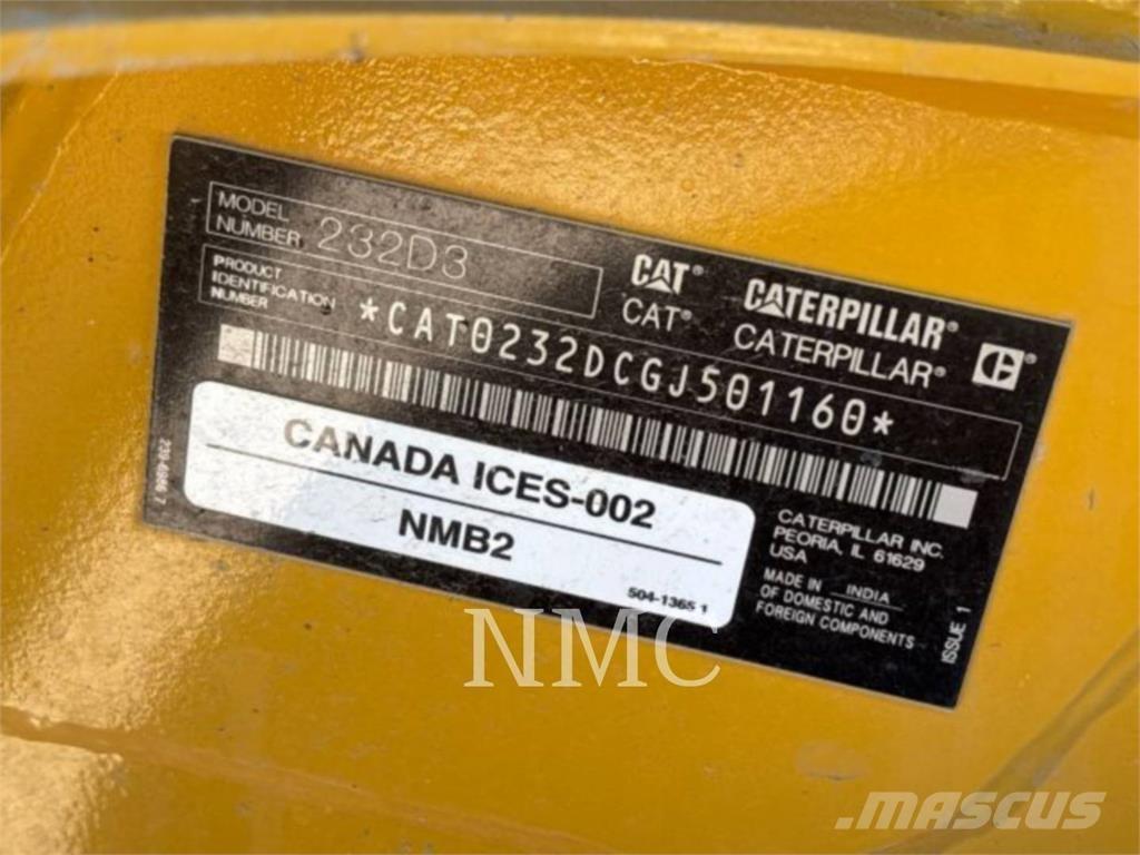 CAT 232D3  스키드로더