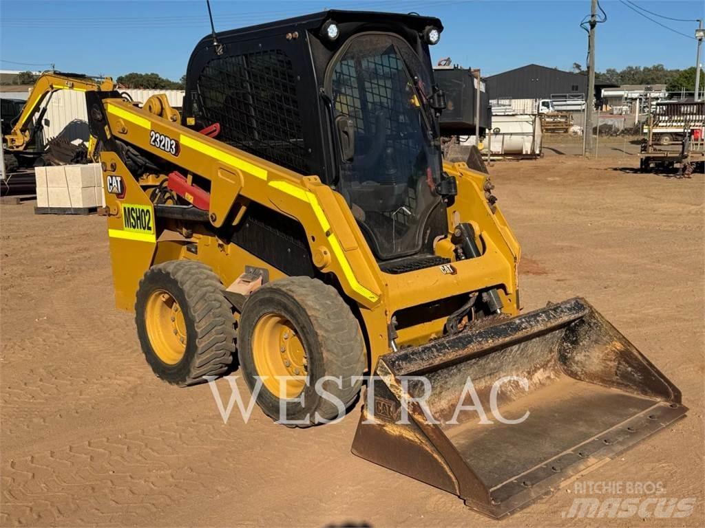 CAT 232D3LRC  스키드로더