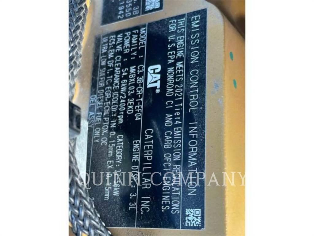 CAT 236D  스키드로더