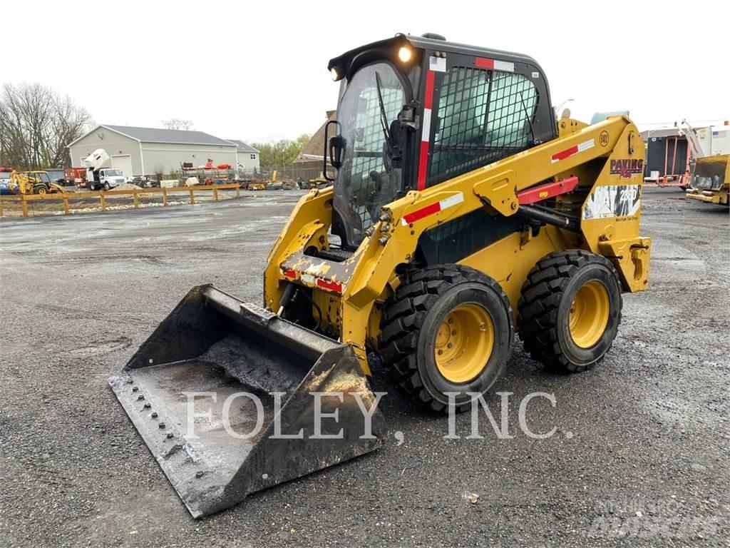 CAT 236D  스키드로더