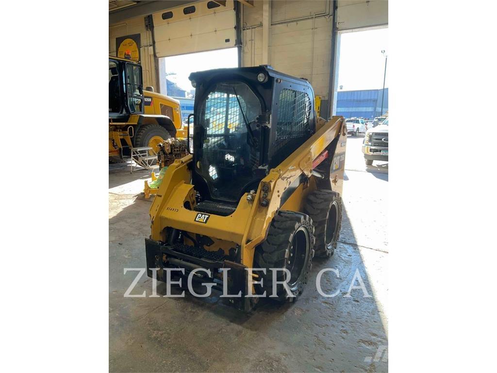 CAT 236D  스키드로더