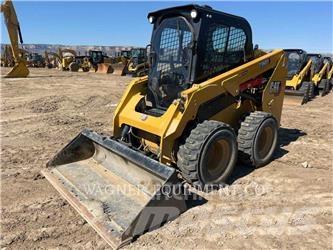 CAT 236D3  스키드로더