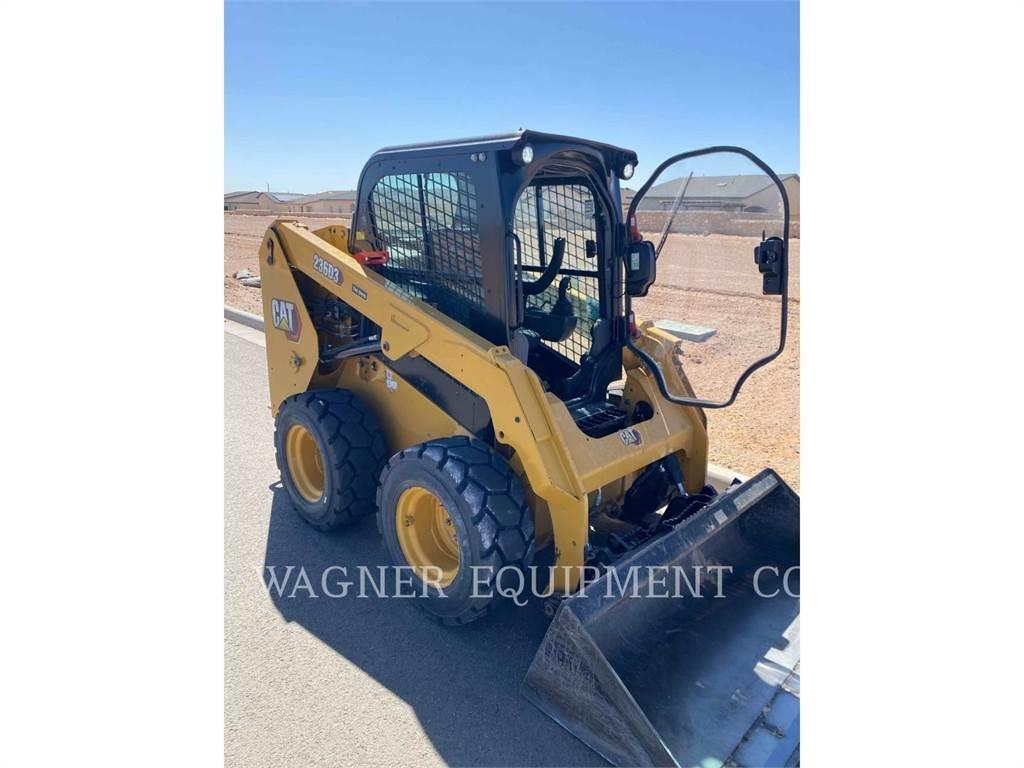 CAT 236D3  스키드로더