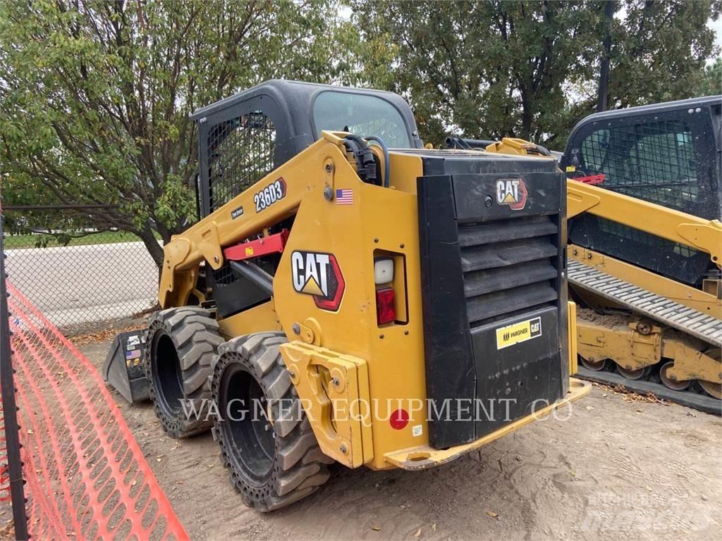 CAT 236D3  스키드로더