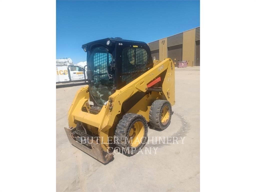 CAT 236D3  스키드로더