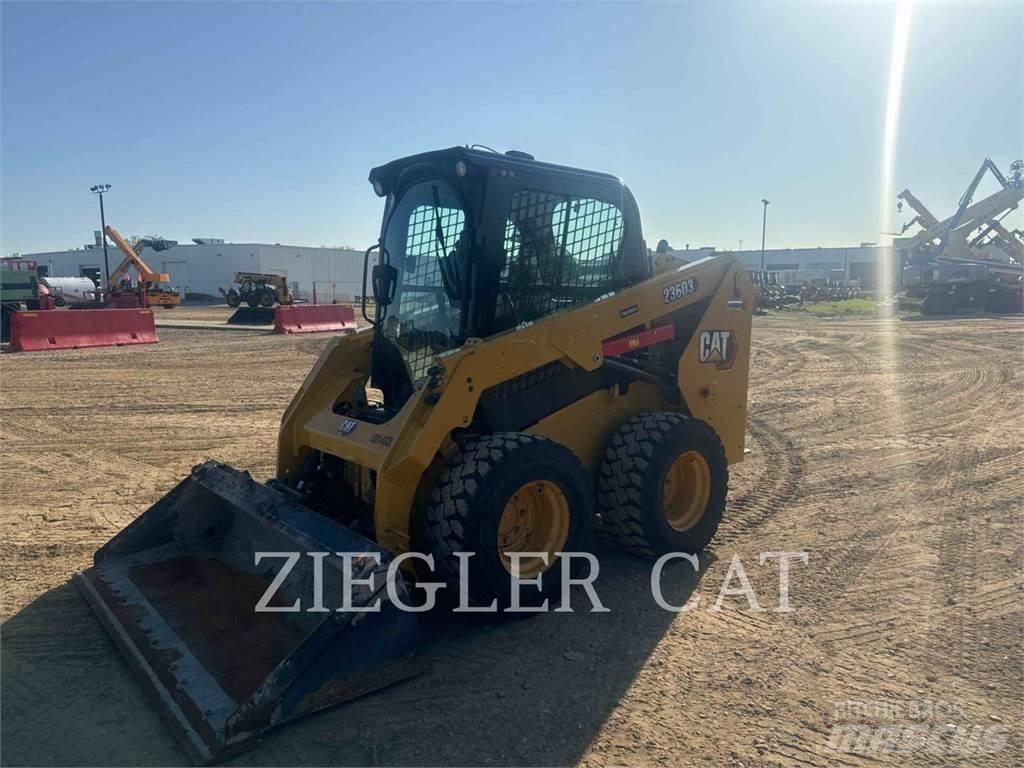CAT 236D3  스키드로더