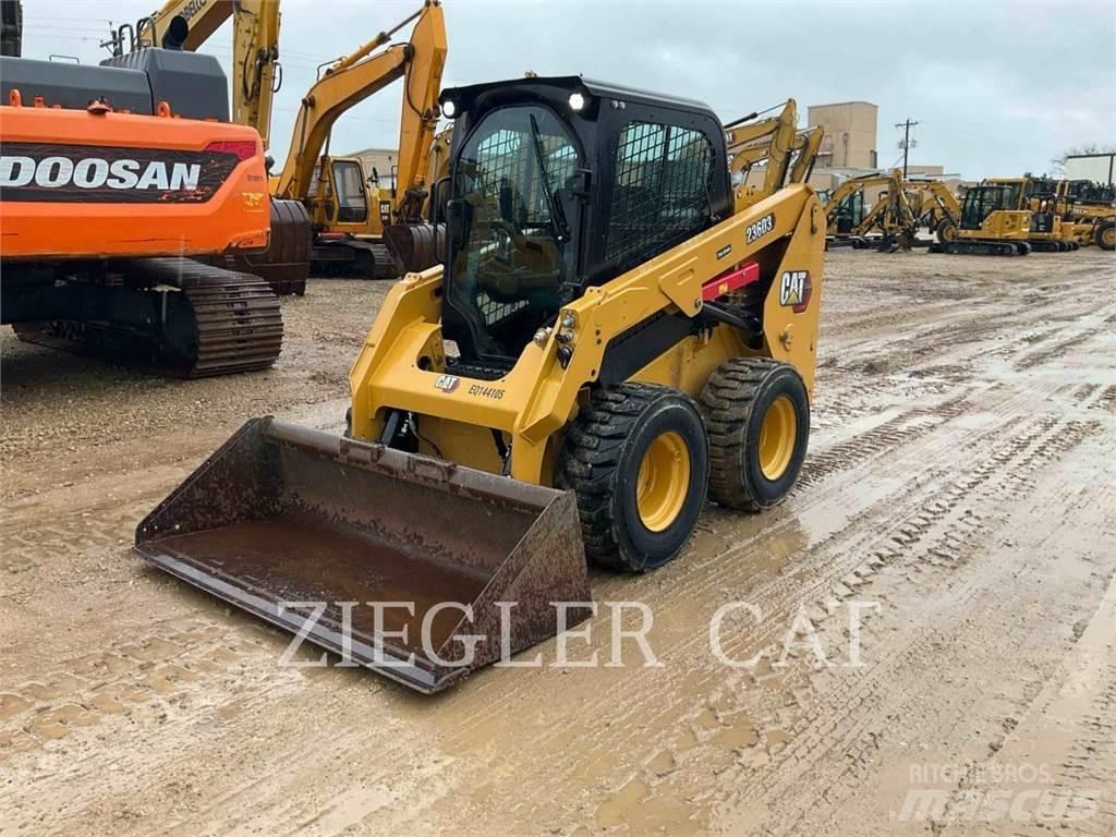 CAT 236D3  스키드로더