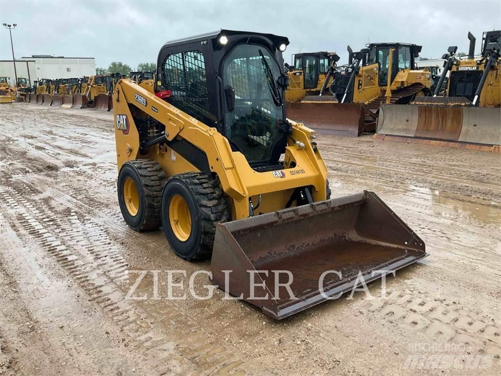 CAT 236D3  스키드로더
