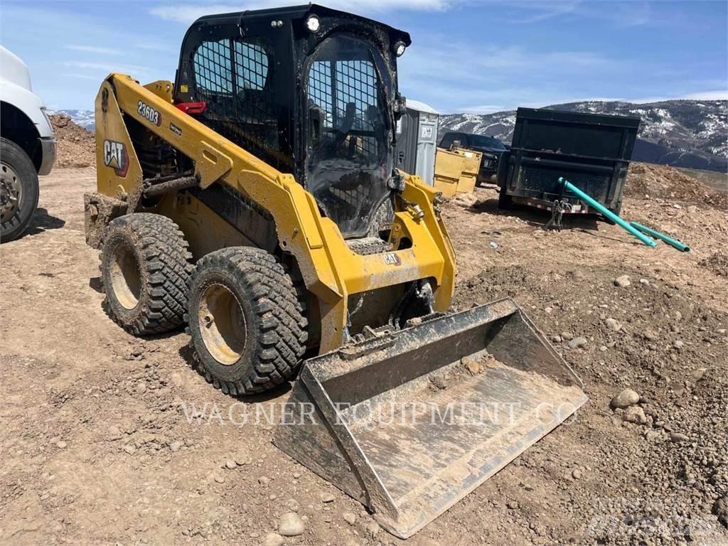 CAT 236D3  스키드로더