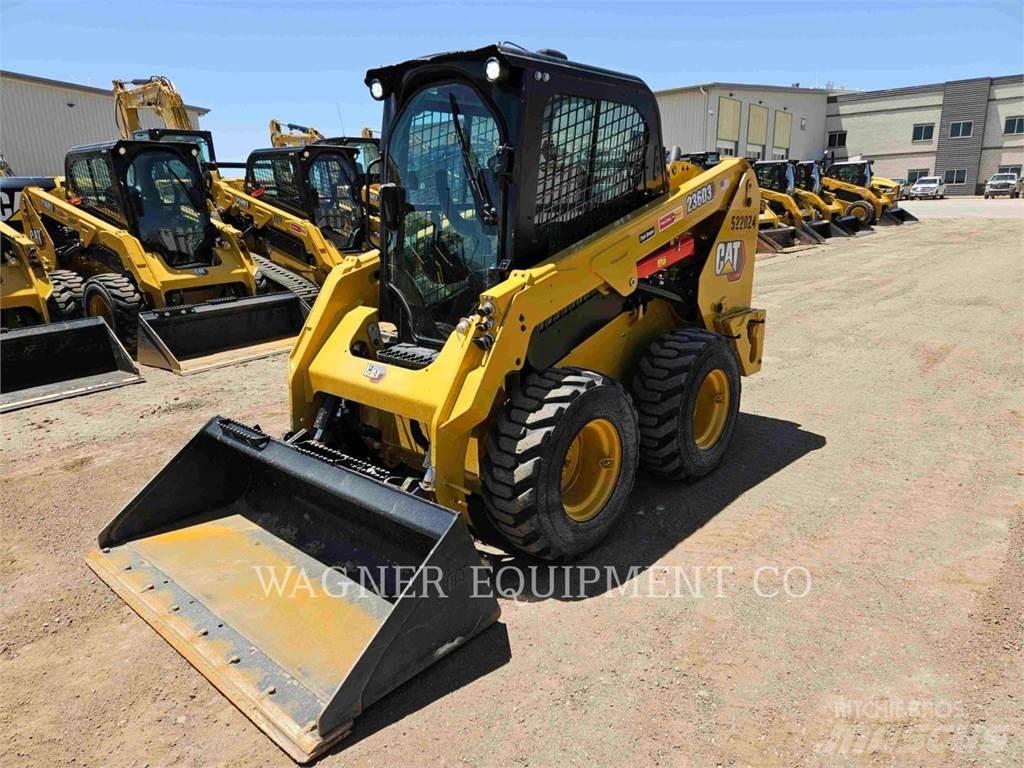 CAT 236D3  스키드로더