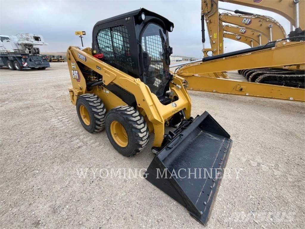 CAT 236D3  스키드로더