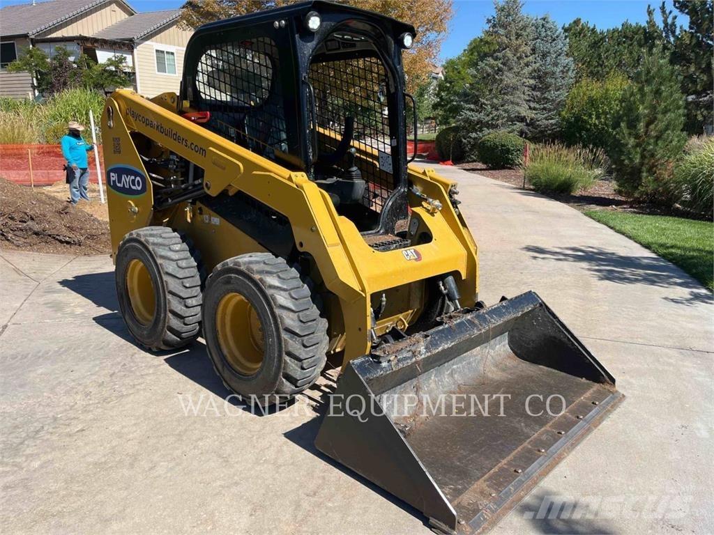 CAT 236D3  스키드로더
