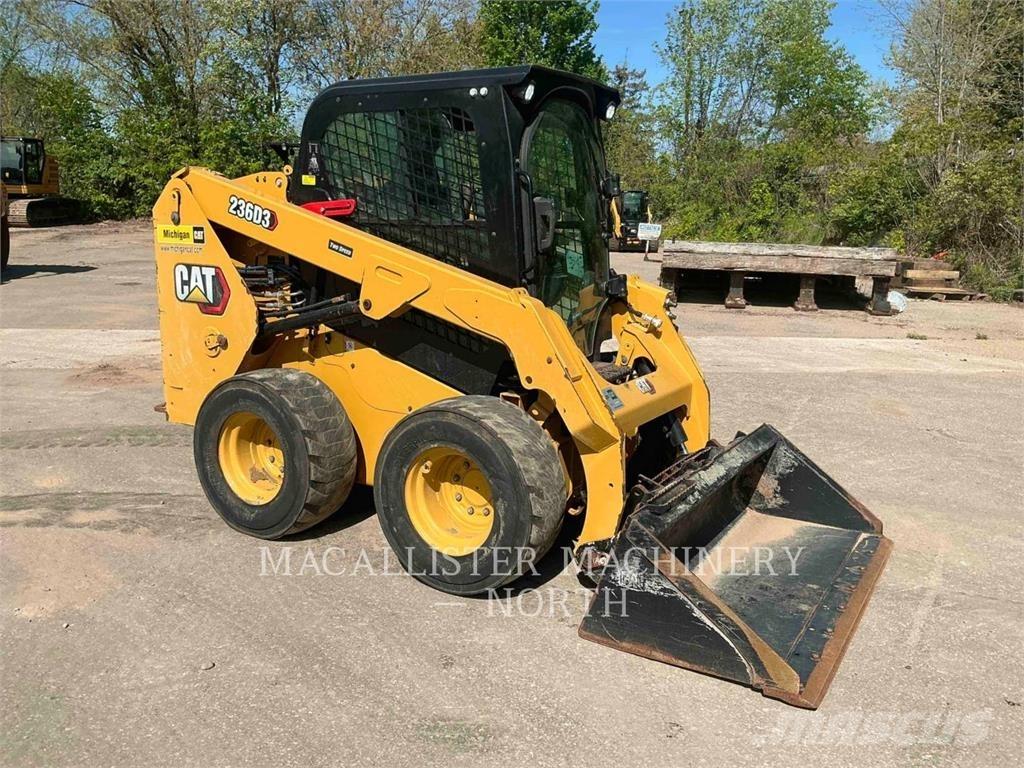 CAT 236D3 AQ  스키드로더