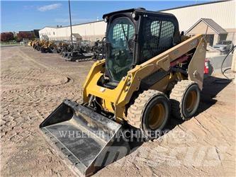 CAT 236D3 C3H2  스키드로더