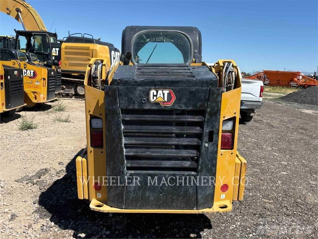 CAT 236D3 C3H2  스키드로더