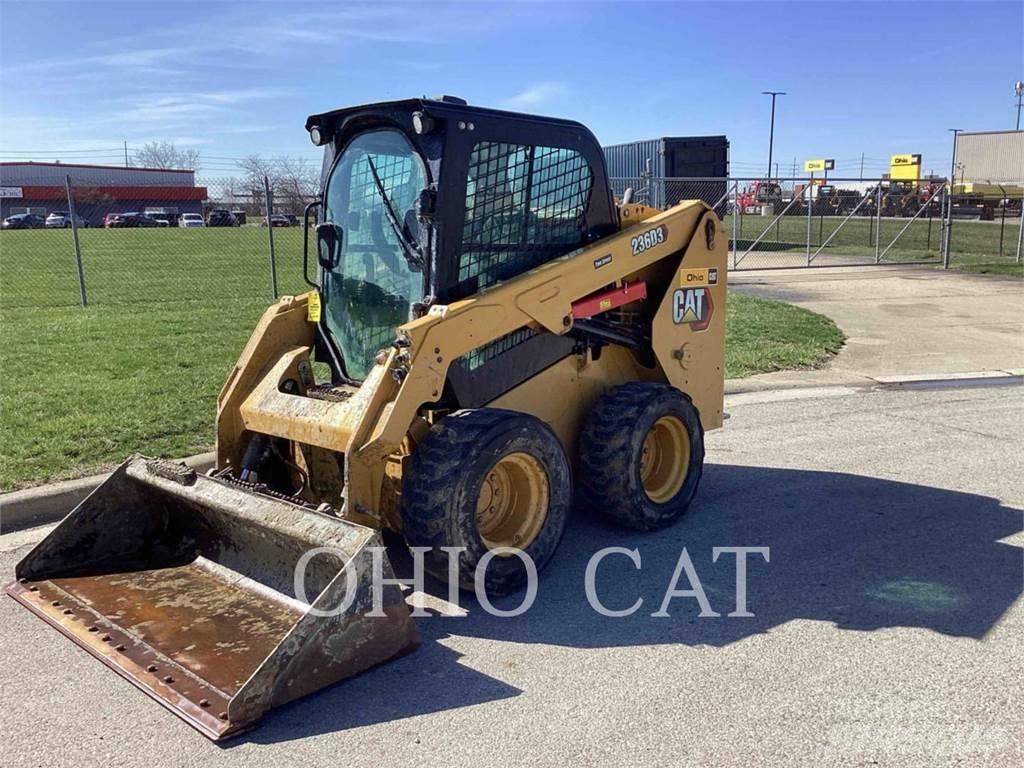 CAT 236D3 C3H2  스키드로더