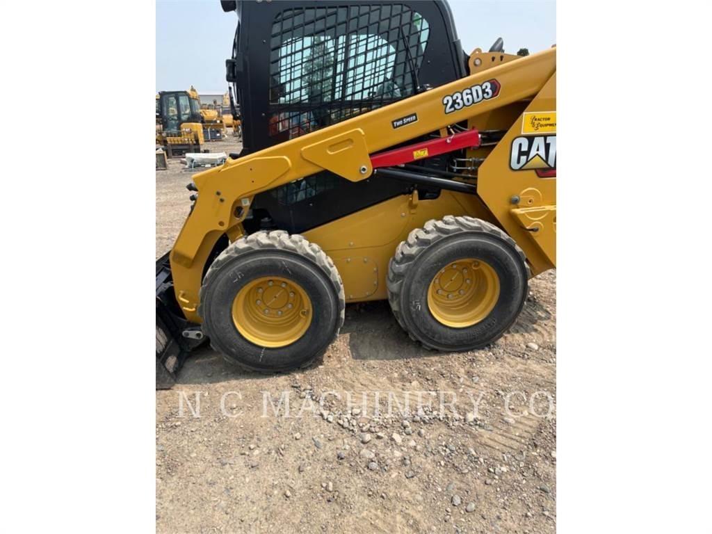 CAT 236D3 H2CB  스키드로더