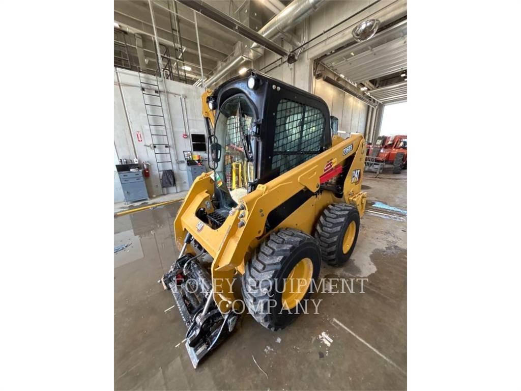 CAT 236D3STD2C  스키드로더