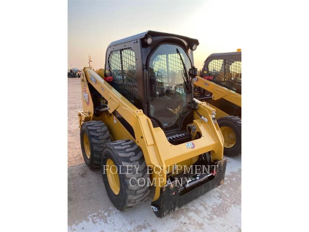 CAT 236D3STD2C  스키드로더