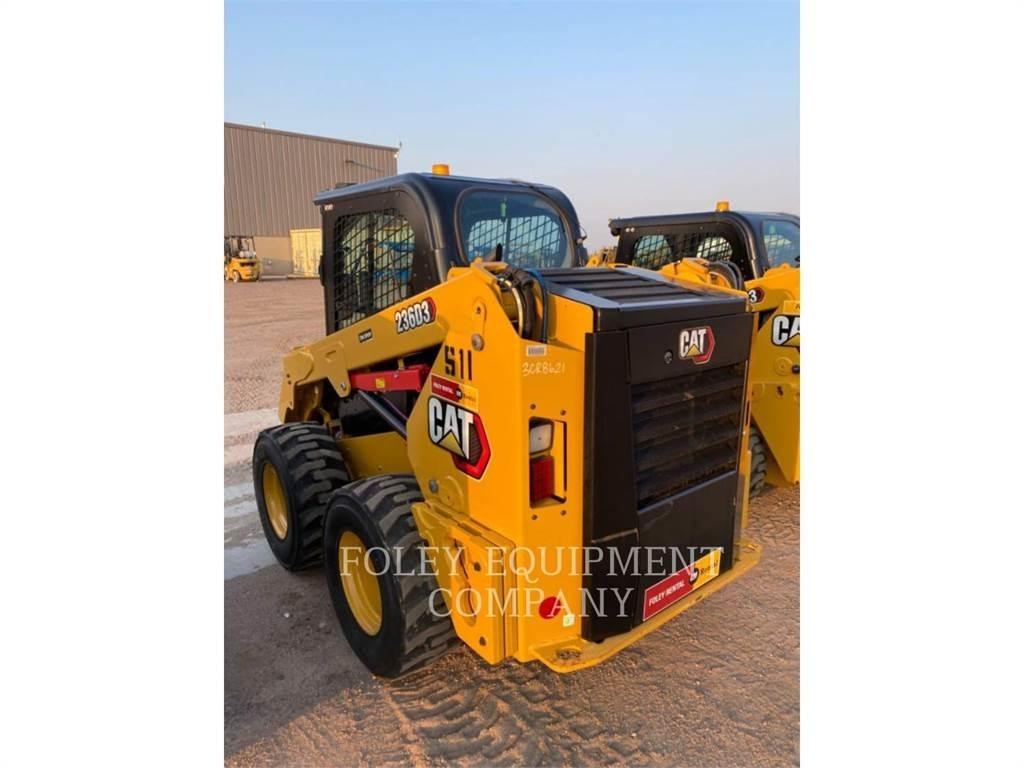 CAT 236D3STD2C  스키드로더