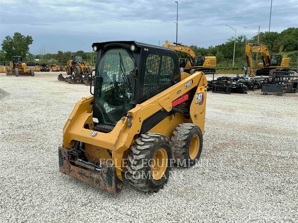 CAT 236D3STD2C  스키드로더