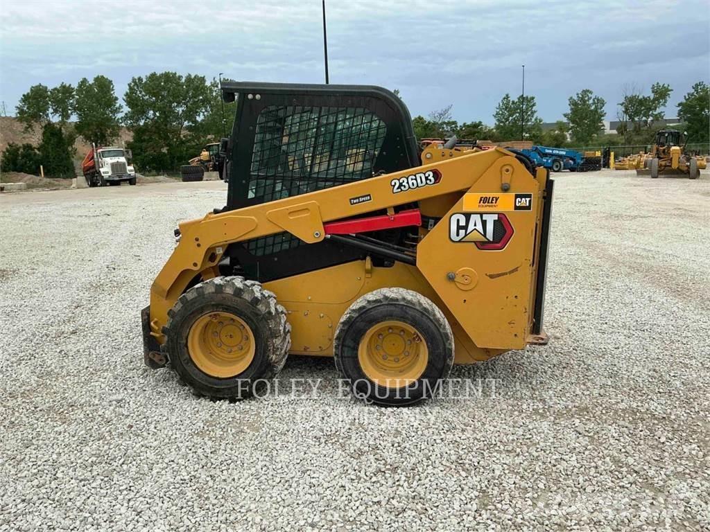 CAT 236D3STD2C  스키드로더