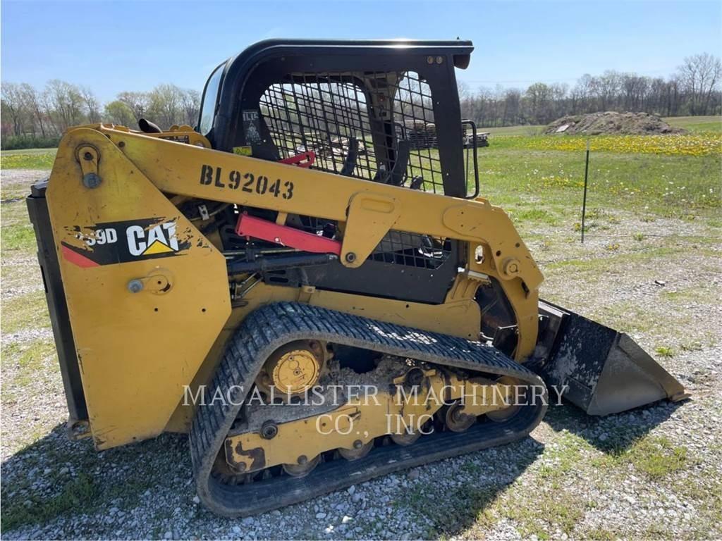 CAT 239D 궤도식 로우더