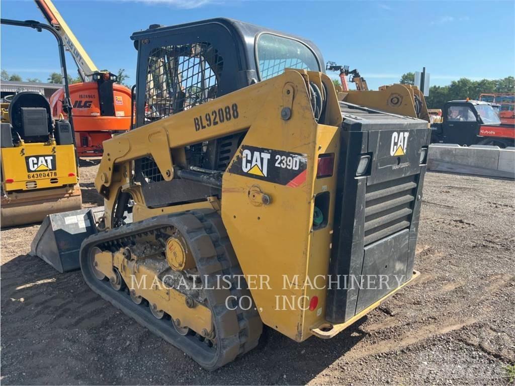 CAT 239D 궤도식 로우더
