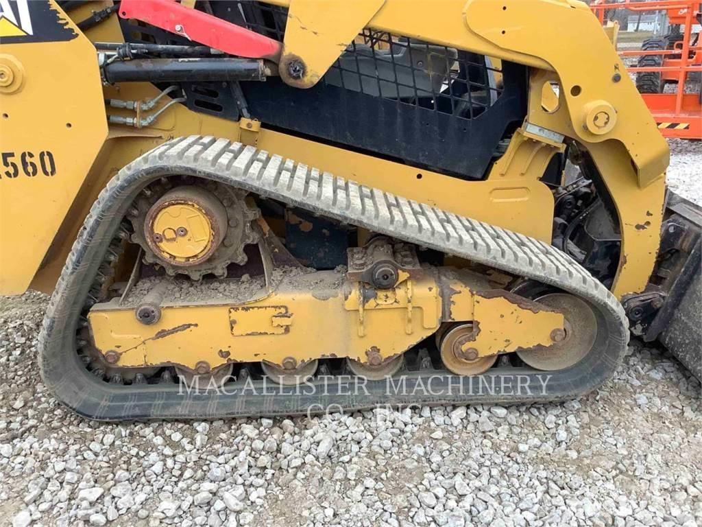 CAT 239D 궤도식 로우더