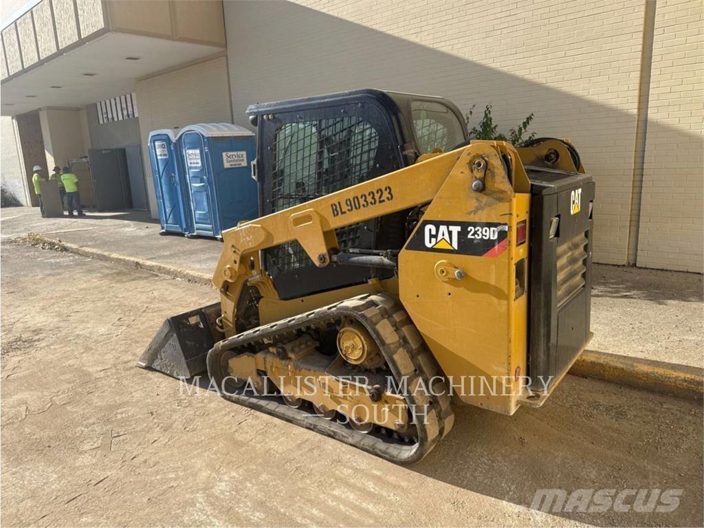 CAT 239D 궤도식 로우더