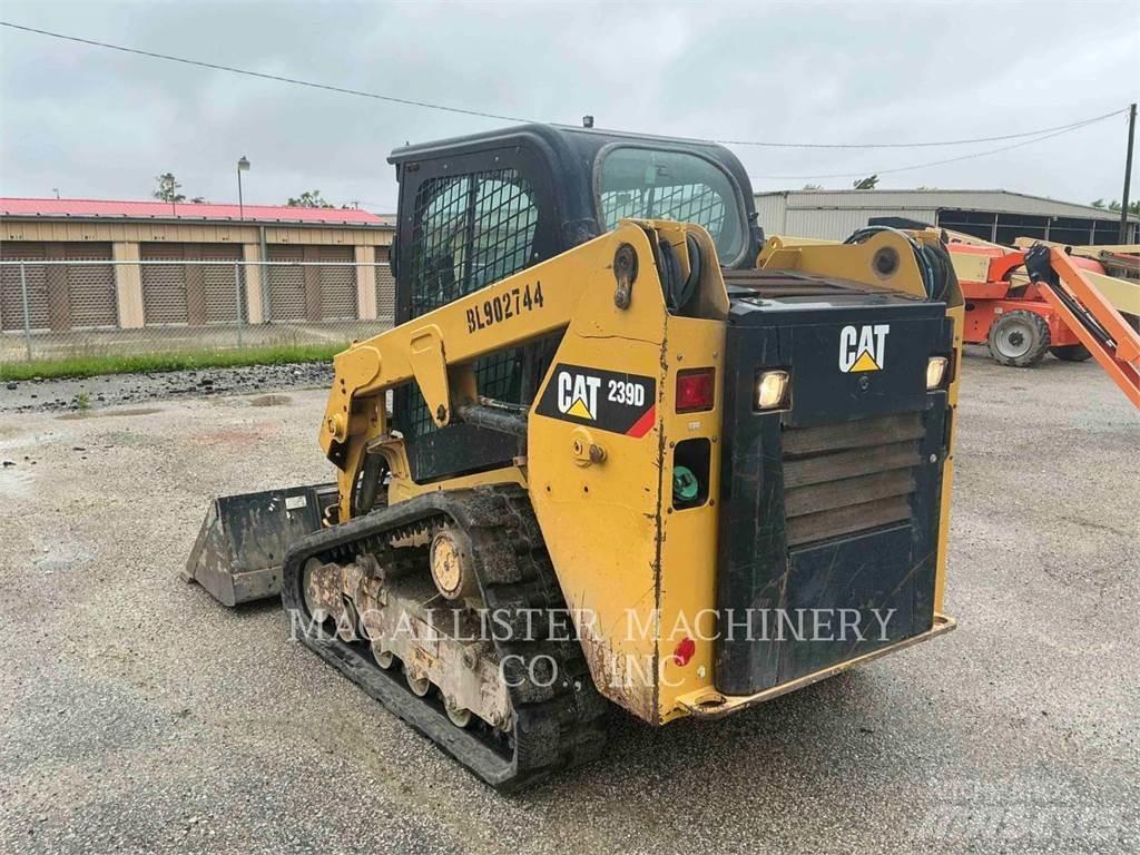 CAT 239D 궤도식 로우더