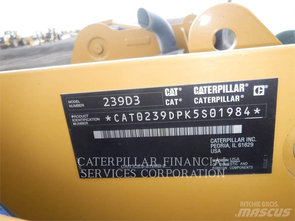 CAT 239D3 궤도식 로우더