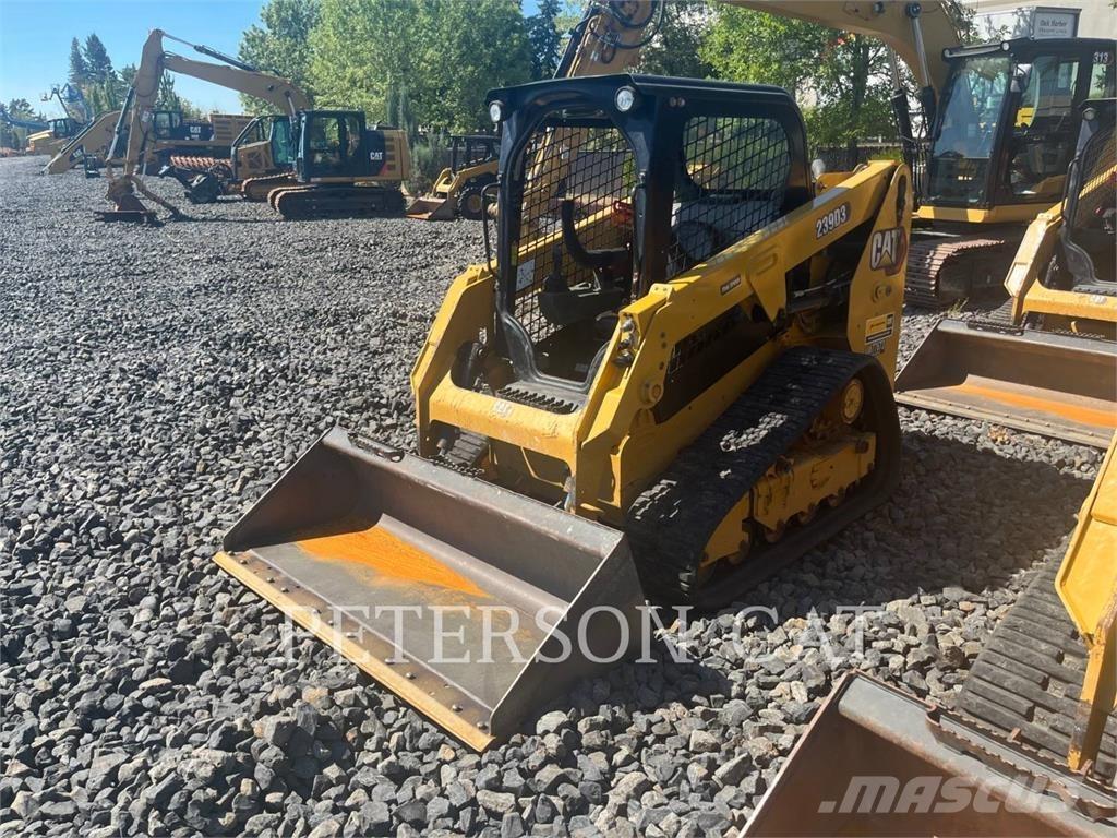 CAT 239D3  스키드로더