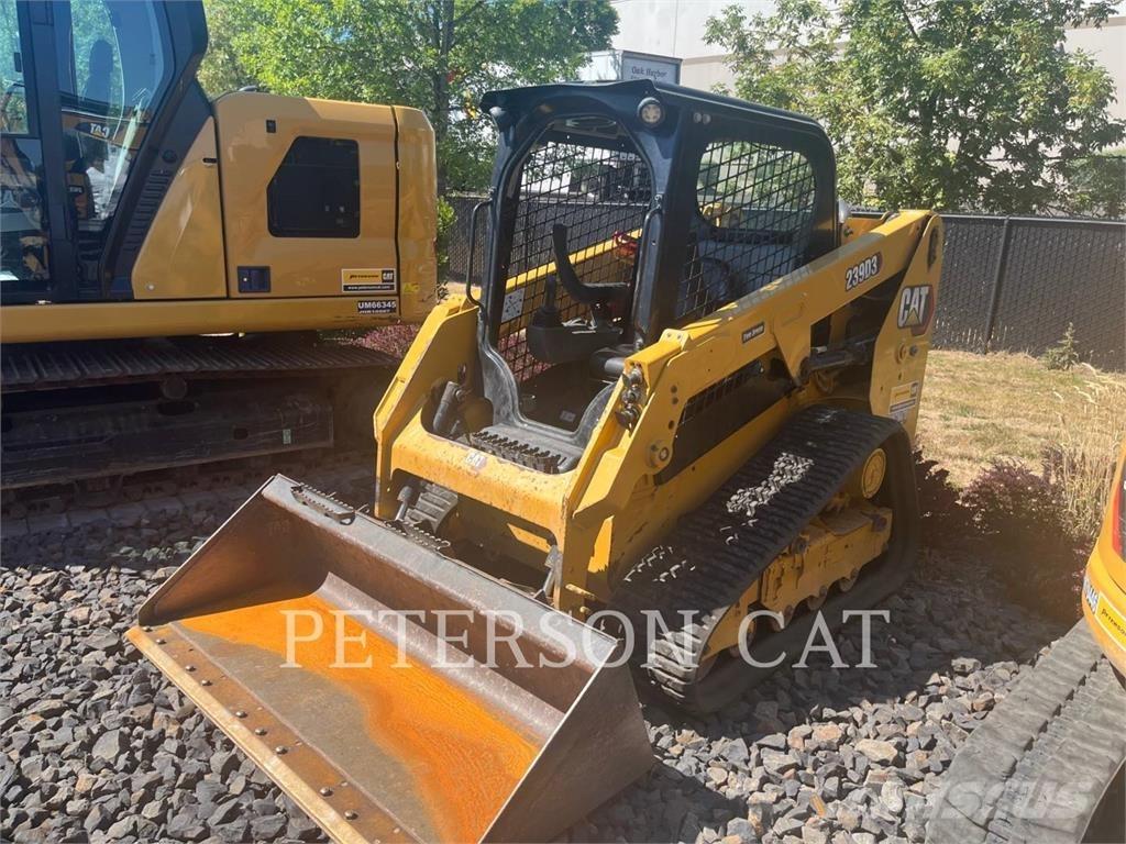 CAT 239D3  스키드로더