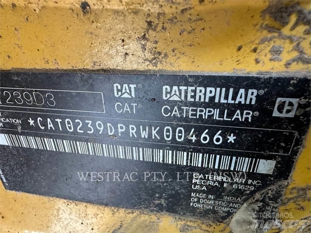 CAT 239D3 궤도식 로우더