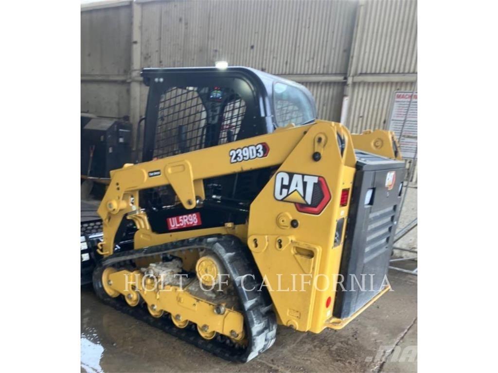 CAT 239D3 궤도식 로우더