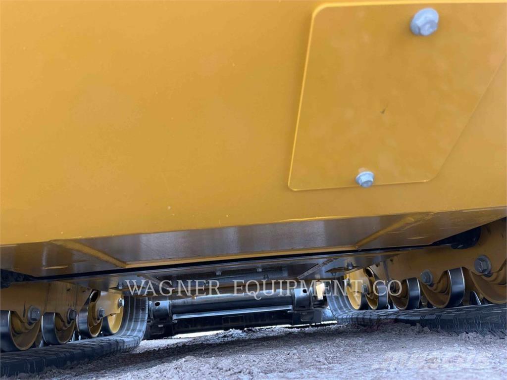 CAT 239D3 궤도식 로우더