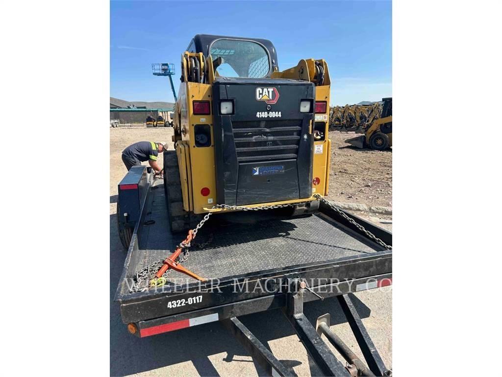 CAT 239D3 C1H2 궤도식 로우더