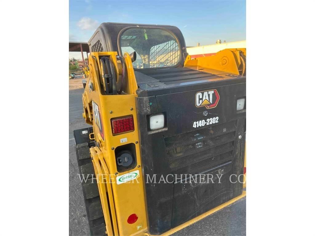CAT 239D3 C1H2 궤도식 로우더