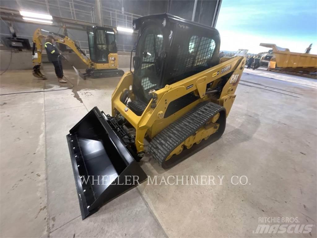 CAT 239D3 C3H2 궤도식 로우더