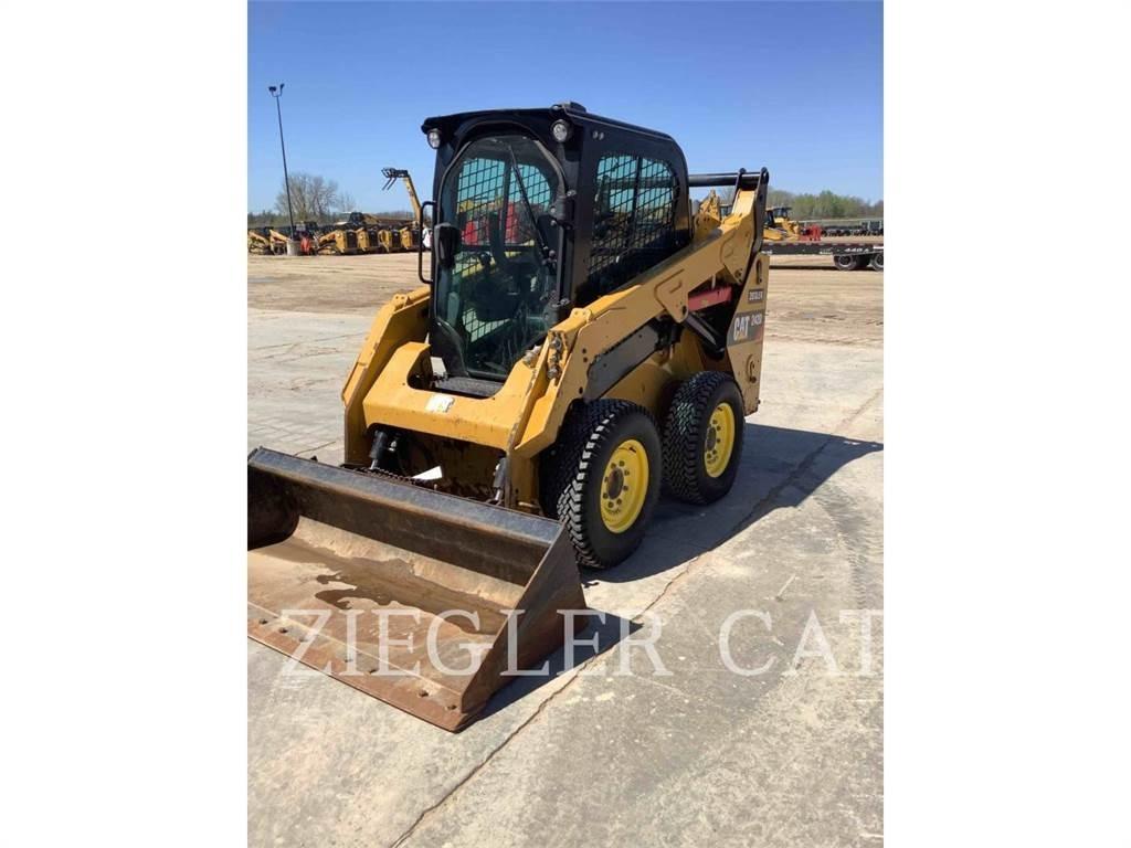 CAT 242D  스키드로더